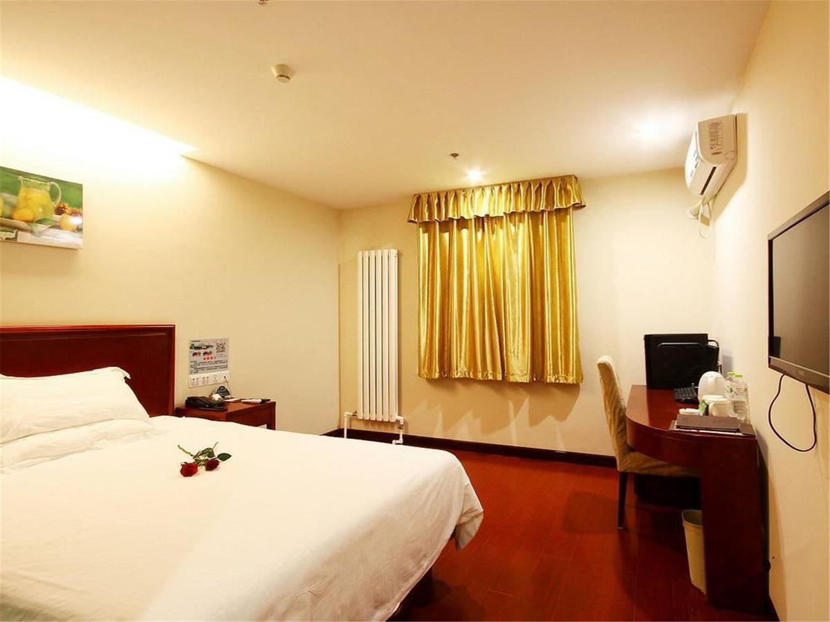 GreenTree Inn Beijing East Yizhuang District Second Kechuang Street Express Hotel Bagian luar foto